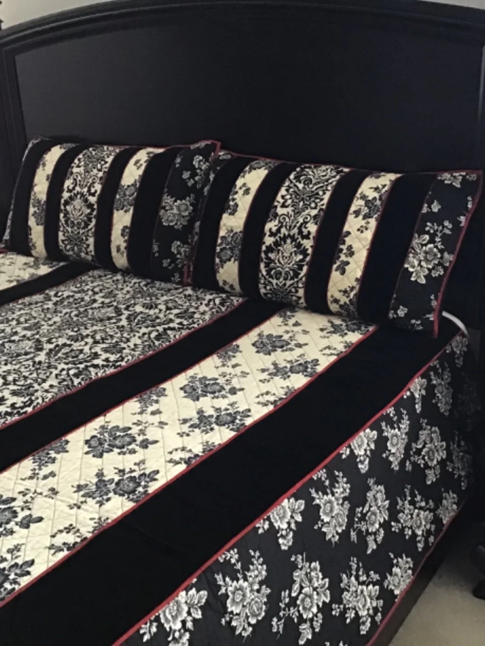 Waverly Fleur Essence Damask Black White Bedspread Shams Set 3 pc Cal King